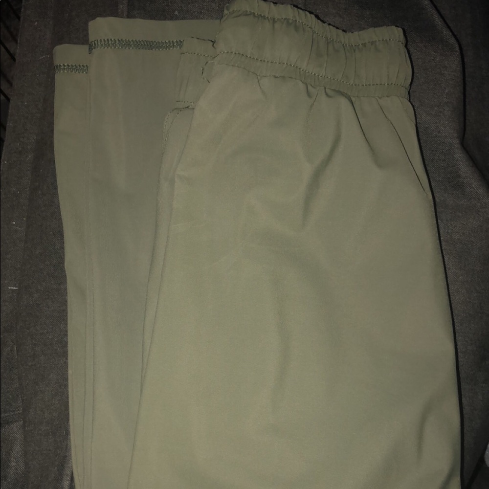 Zyia Olive Everywhere Pant XXS